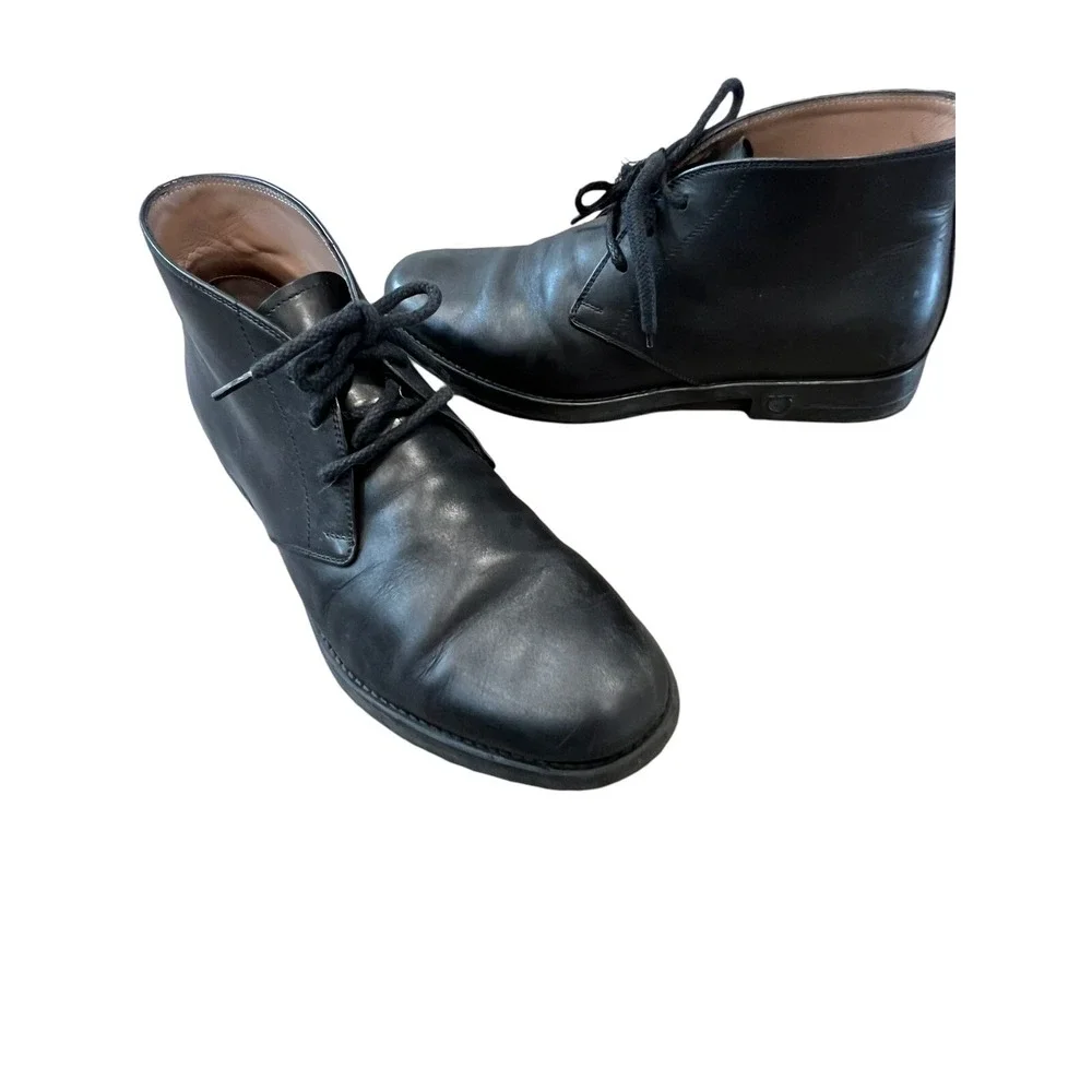 SALVATORE FERRAGAMO SACHIE BLACK LEATHER GANCINI CHUKKA BOOTS ANKLE LACE UP 7 EE